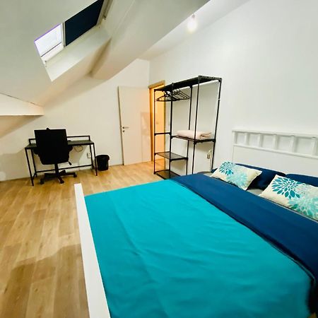 Residence Deluxe 沙勒罗瓦 外观 照片