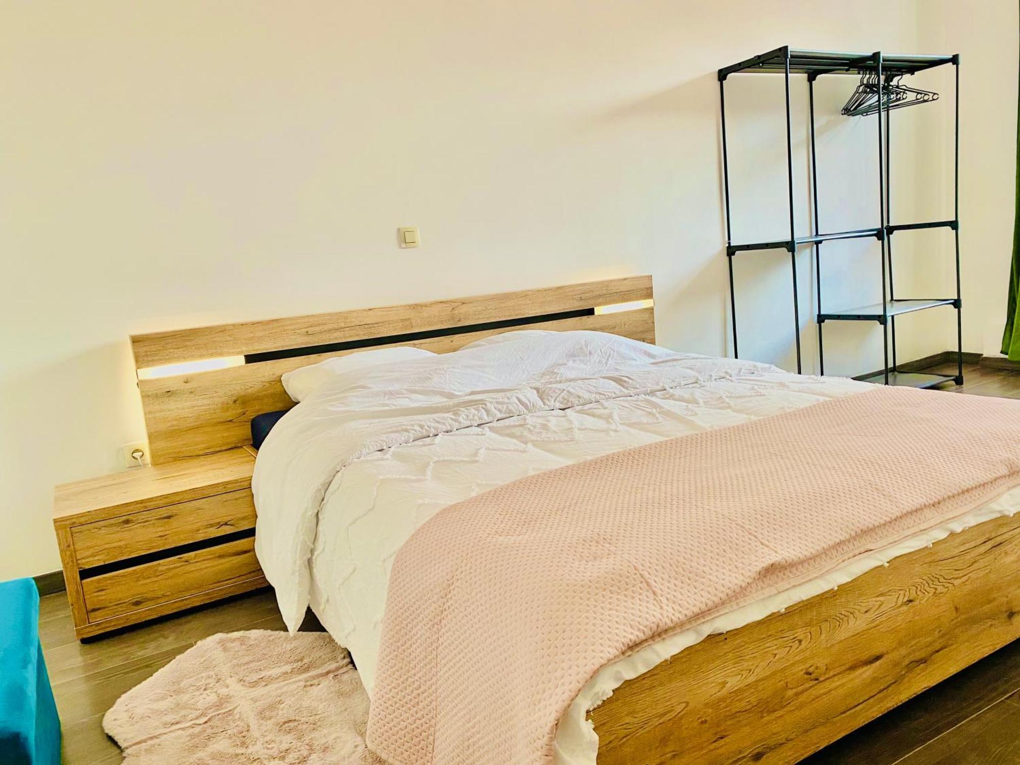 Residence Deluxe 沙勒罗瓦 外观 照片