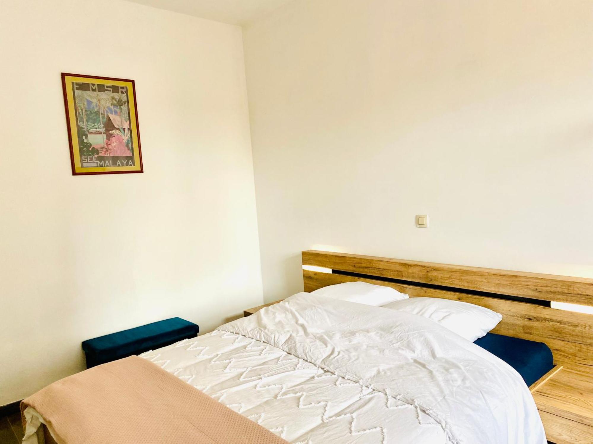 Residence Deluxe 沙勒罗瓦 外观 照片
